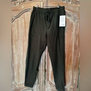 Athleta Farallon Jogger in army green